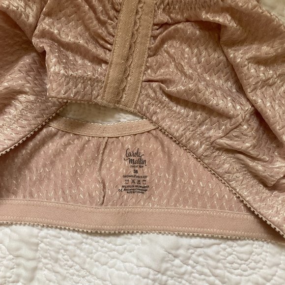 VINTAGE STYLE BRA - SIZE 38 - SILK SATINY FABRIC - Picture 5 of 9